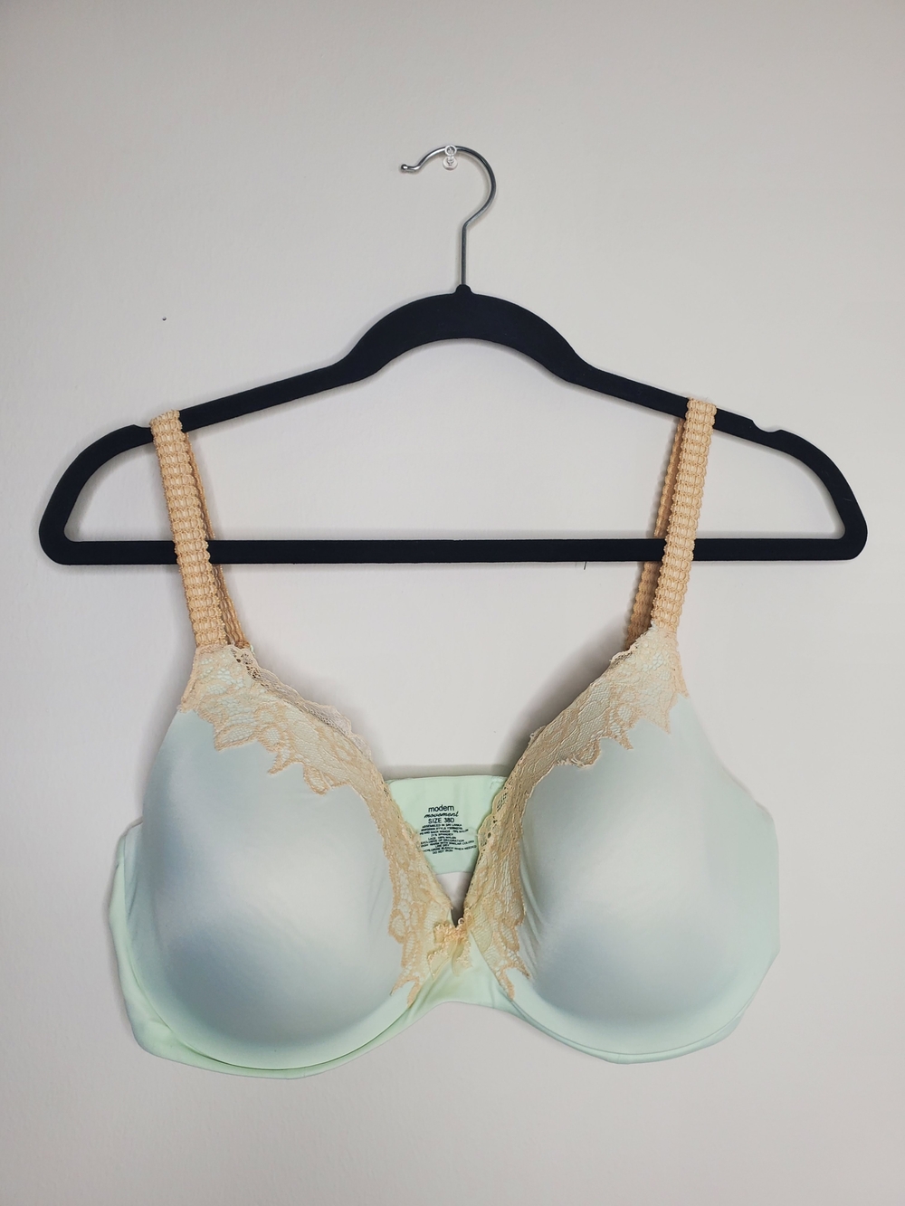 Modern Movement Mint Bra with Cream Lace Trim Size 38D
